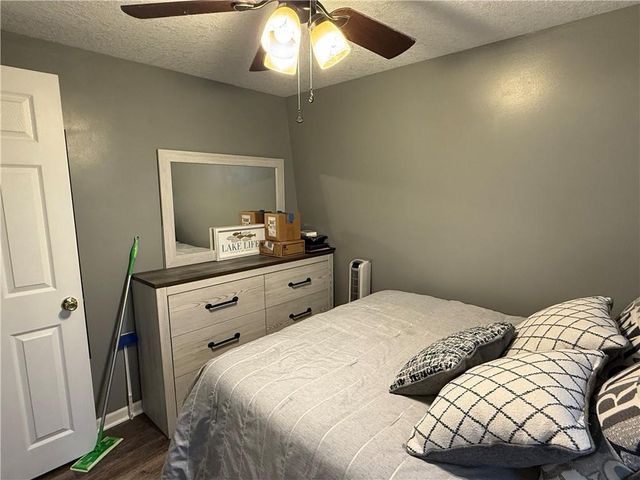 798 Lake Viking Terrace, Altamont, MO 64620