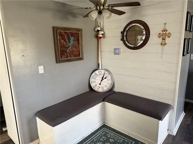 798 Lake Viking Terrace, Altamont, MO 64620