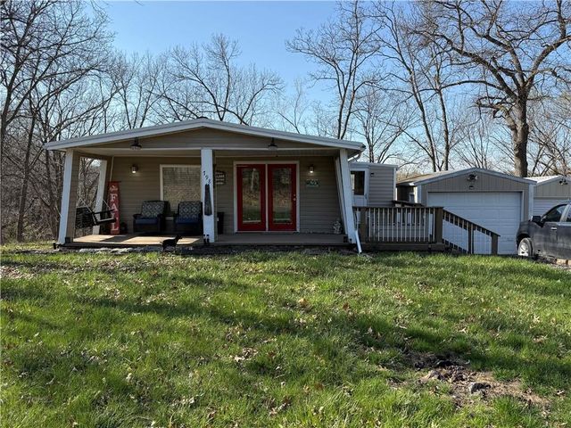 798 Lake Viking Terrace, Altamont, MO 64620