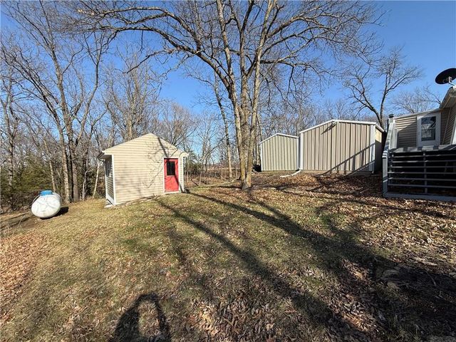 798 Lake Viking Terrace, Altamont, MO 64620
