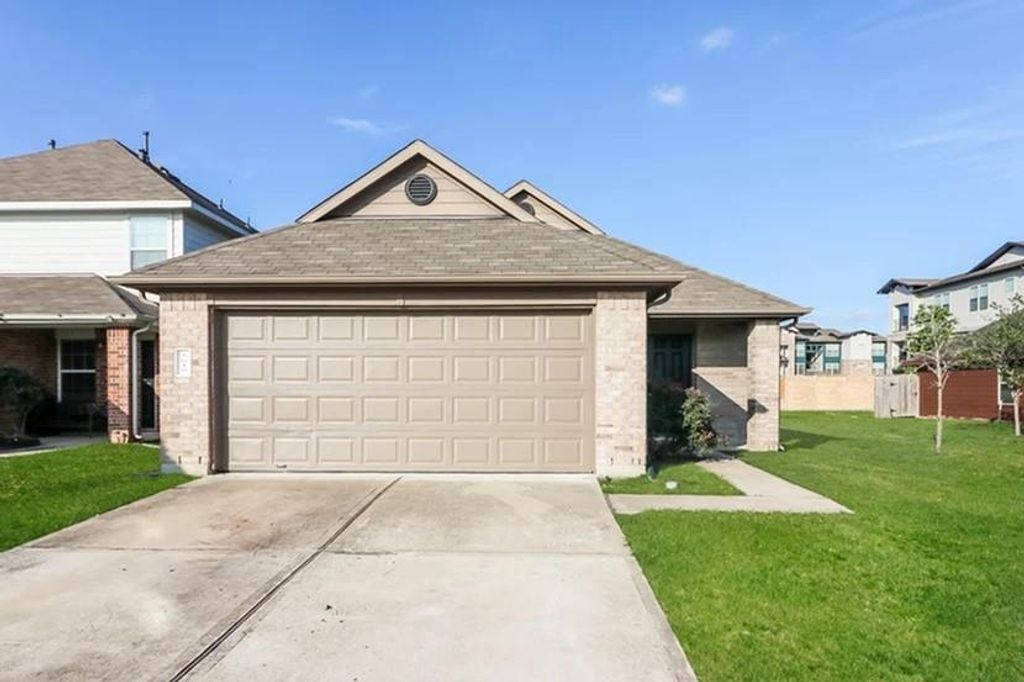 5618 Plantation Forest Drive, Katy, TX 77449