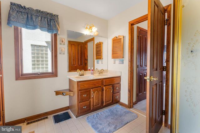 24 STACY CT, Ocean Pines, MD 21811