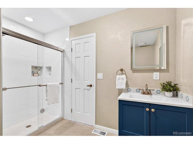 15260 E Caley Ave, Centennial, CO 80016