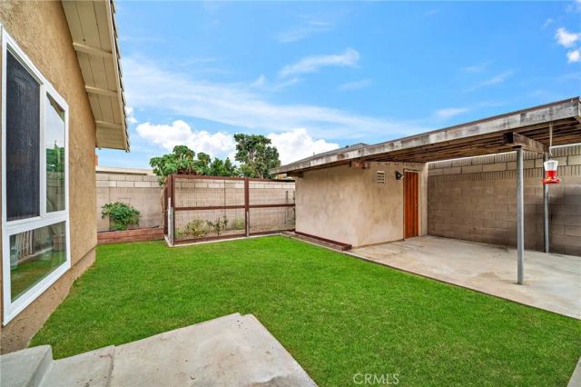 17349 Los Amigos Circle, Fountain Valley, CA 92708