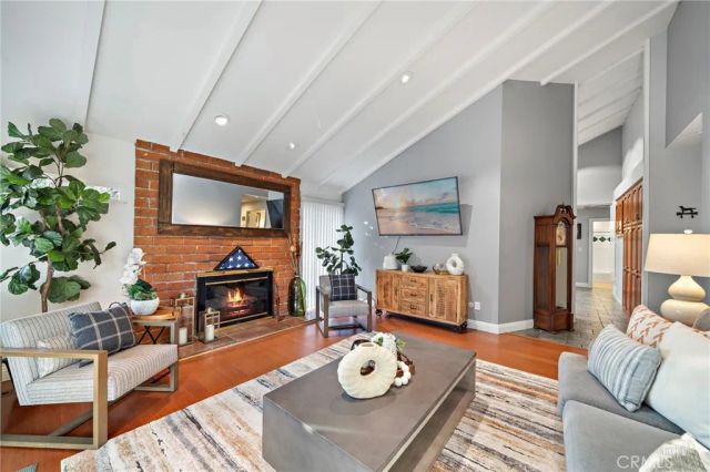 17349 Los Amigos Circle, Fountain Valley, CA 92708