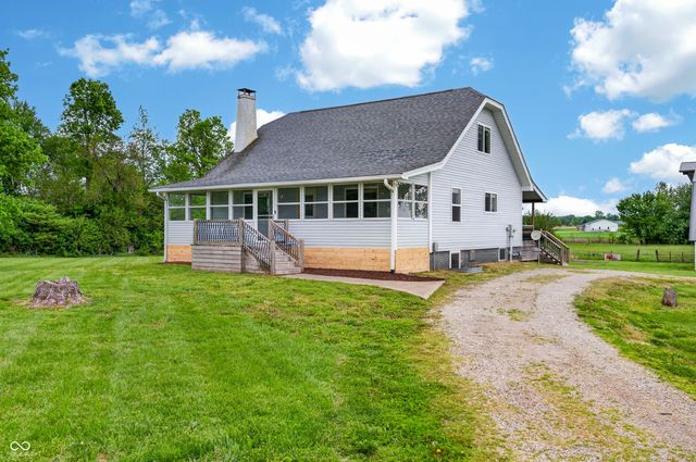 4665 S Mauxferry Road, Franklin, IN 46131