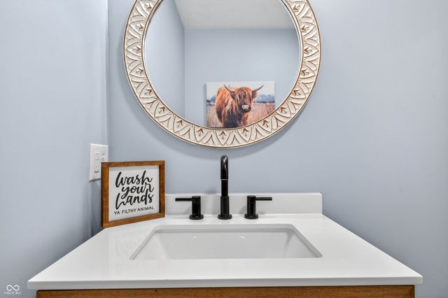 4665 S Mauxferry Road, Franklin, IN 46131