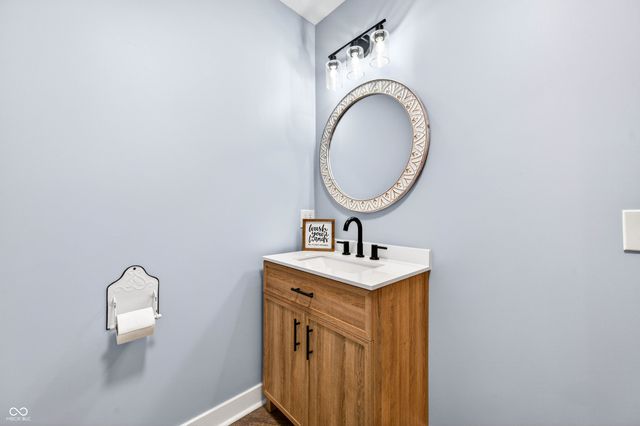 4665 S Mauxferry Road, Franklin, IN 46131