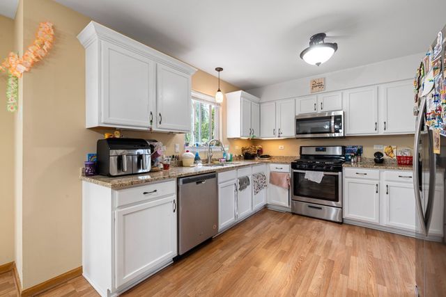 4306 Anthony Lane, Plainfield, IL 60586