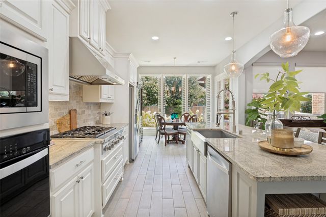 3323 Linkwood, The Colony, TX 75056