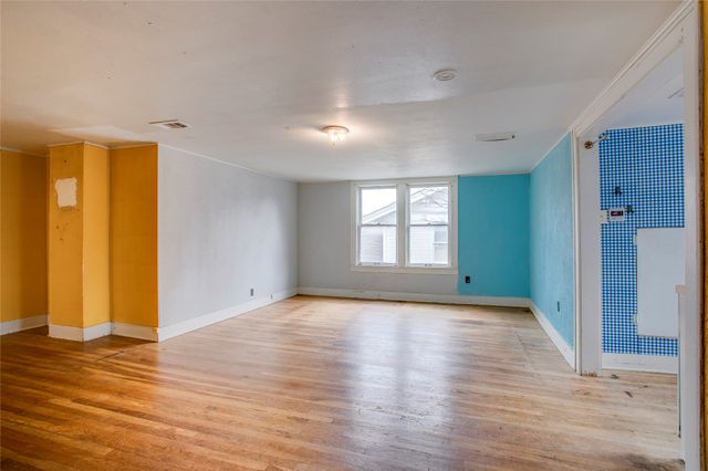 123 N Rosemont Avenue, Dallas, TX 75208