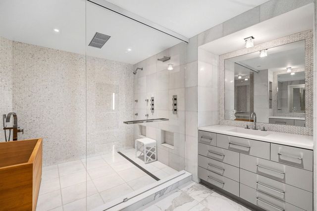 2100 S Ocean Boulevard 402n, Palm Beach, FL 33480