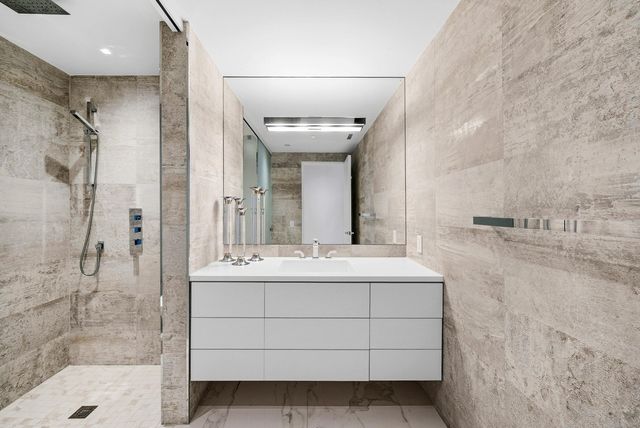 2100 S Ocean Boulevard 402n, Palm Beach, FL 33480