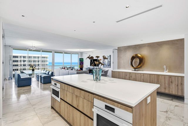 2100 S Ocean Boulevard 402n, Palm Beach, FL 33480