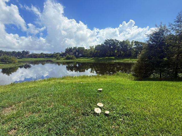 4533 Highgate Drive B, Delray Beach, FL 33445