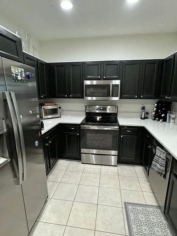 4533 Highgate Drive B, Delray Beach, FL 33445