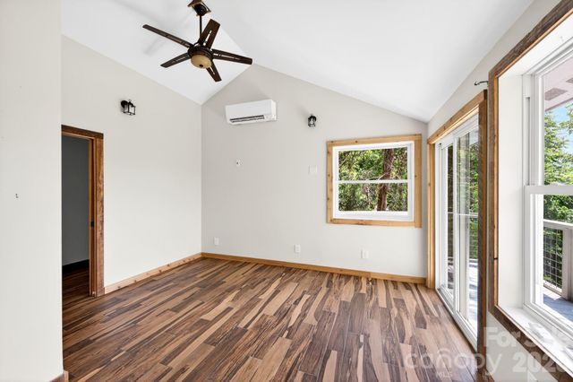 38 Lookout Road, Asheville, NC 28804