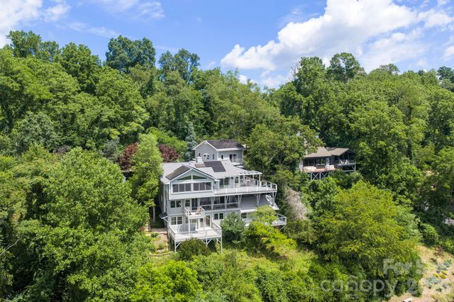38 Lookout Road, Asheville, NC 28804