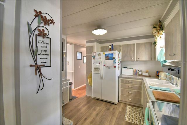 123 HOLIDAY LANE, Auburndale, FL 33823