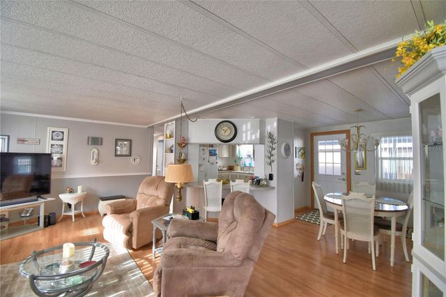 123 HOLIDAY LANE, Auburndale, FL 33823