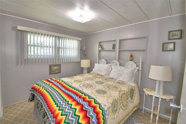 123 HOLIDAY LANE, Auburndale, FL 33823