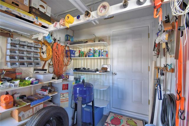 123 HOLIDAY LANE, Auburndale, FL 33823