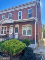 430 STATE ST, Hamburg, PA 19526