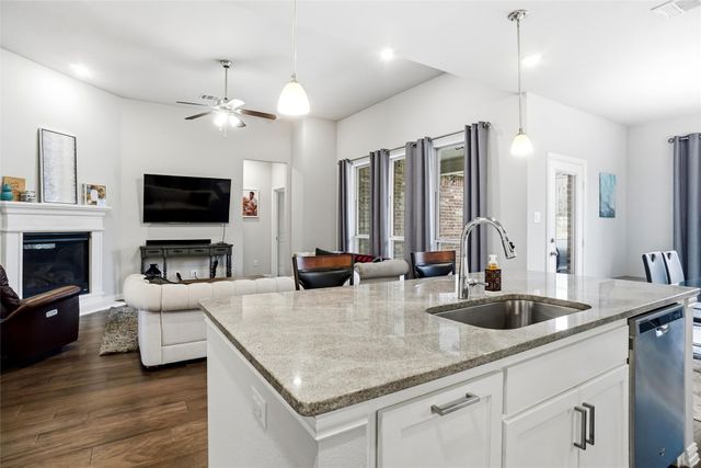 1452 Monarch Trail, Northlake, TX 76226