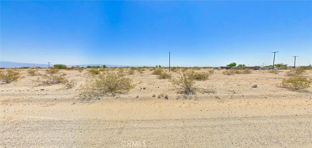2328 Port, Thermal, CA 92274