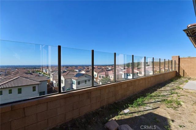 113 Oakstone, Irvine, CA 92618