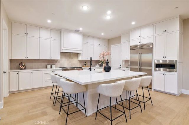 113 Oakstone, Irvine, CA 92618