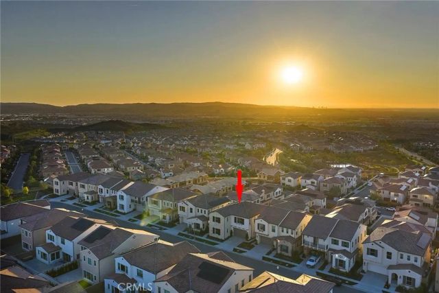 113 Oakstone, Irvine, CA 92618