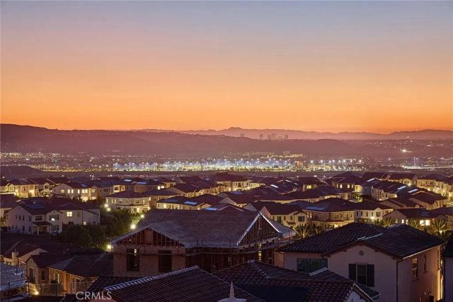 113 Oakstone, Irvine, CA 92618