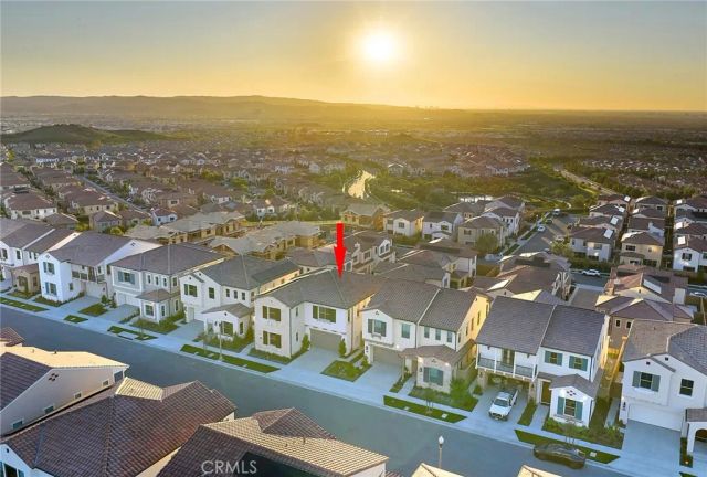 113 Oakstone, Irvine, CA 92618