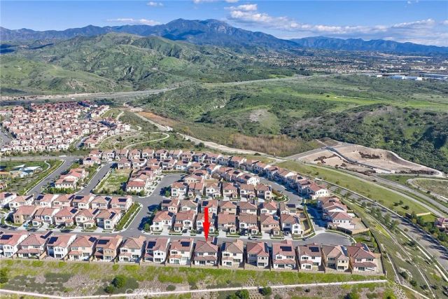 113 Oakstone, Irvine, CA 92618