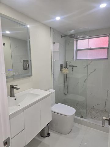 1750 W 46th St 311, Hialeah, FL 33012