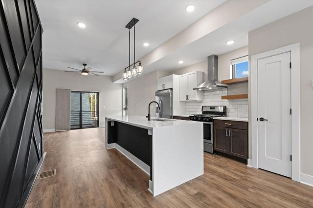 1132 Oak Street, 10, Columbus, OH 43205