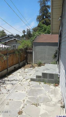 1176 E Claremont Street, Pasadena, CA 91104