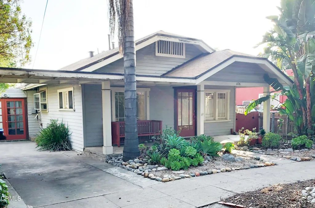 1176 E Claremont Street, Pasadena, CA 91104