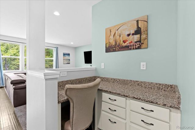 49645 Hartwick Drive, Novi, MI 48374
