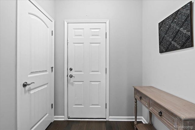 49645 Hartwick Drive, Novi, MI 48374