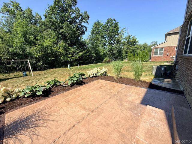 49645 Hartwick Drive, Novi, MI 48374