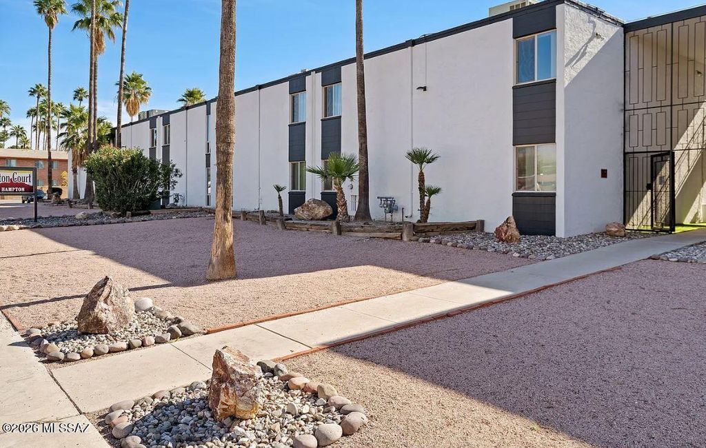 5570 E Hampton St Apt 115, Tucson, AZ 85712