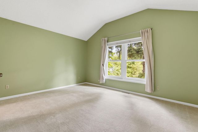 7516 W 77th Street, Chaska, MN 55318