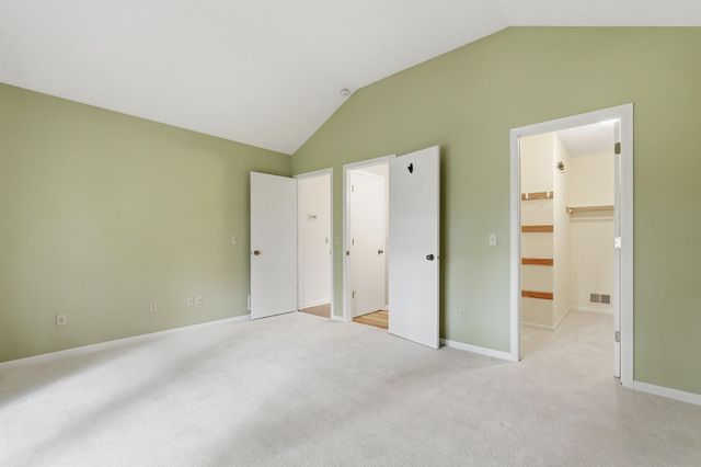 7516 W 77th Street, Chaska, MN 55318
