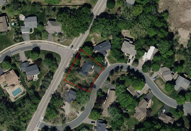 7516 W 77th Street, Chaska, MN 55318