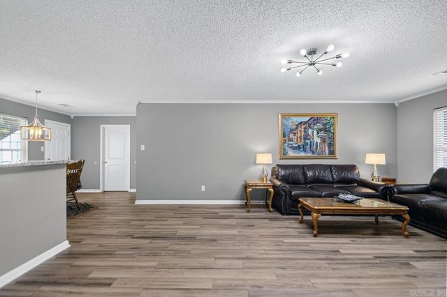 950 James Madison Drive, Benton, AR 72019