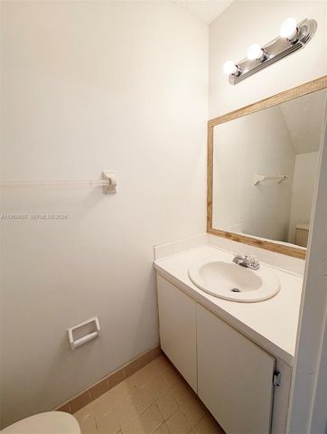 550 SW 115th Ave 807D, Sweetwater, FL 33174