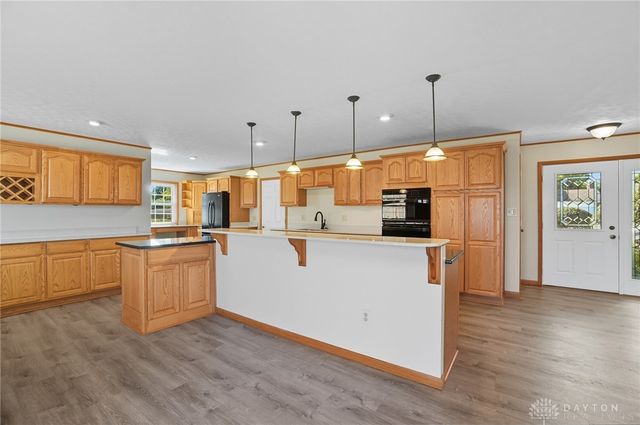 321 Rankin Drive, Englewood, OH 45322