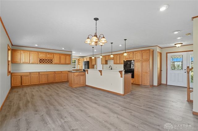 321 Rankin Drive, Englewood, OH 45322